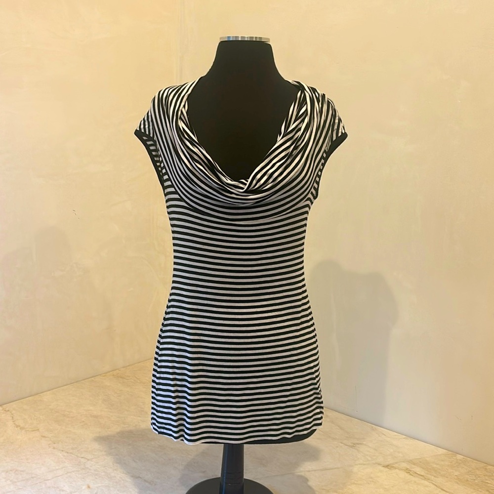Bailey 44, NWOT Striped Cowl Neck Sleeveless Top Size Large Black White Stretchy